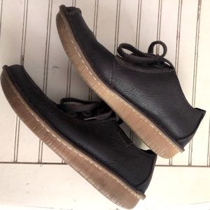 Mens CLARKS 7.5 D